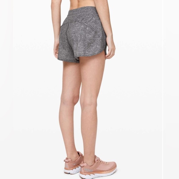 Lululemon Tracker Short V 4" Heather Lux Multi Black Swift Low Rise Women’s SZ4 - Picture 8 of 10